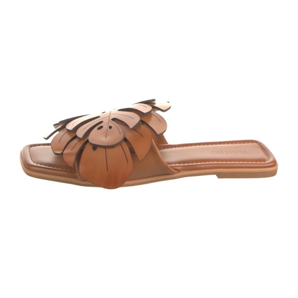 FARM Rio Tan Leaf Cutout Sandals - Picture 6 of 6
